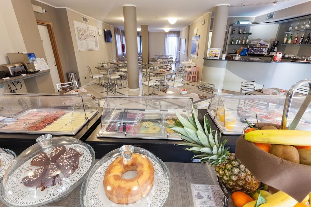 Green Class Hotel Candiolo Εξωτερικό φωτογραφία
